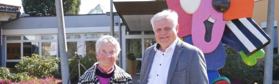 Frau Jetschmanegg: 950,00 €