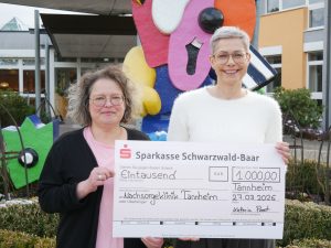 Frau Elfriede Schneider / Frau Kathrin Post: 1.000 €