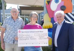 Frau Bettina Janson: 1.210,00 €