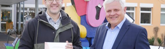 Herr Manuel Bierer/ TB 16 Kurs der IHK Schwarzwald-Baar Heuberg: 1.000 €